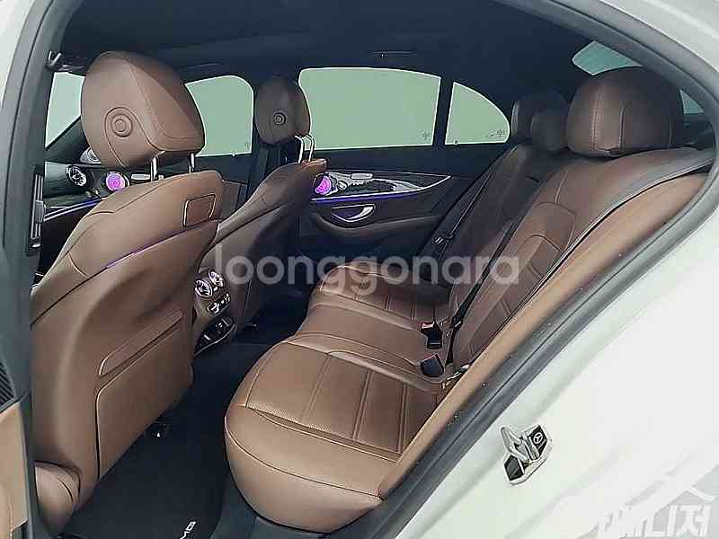 E-클래스 W213 E63 AMG 4MATIC+ 2019 년 중고차/전액할부/중고리스/중고렌트/--4